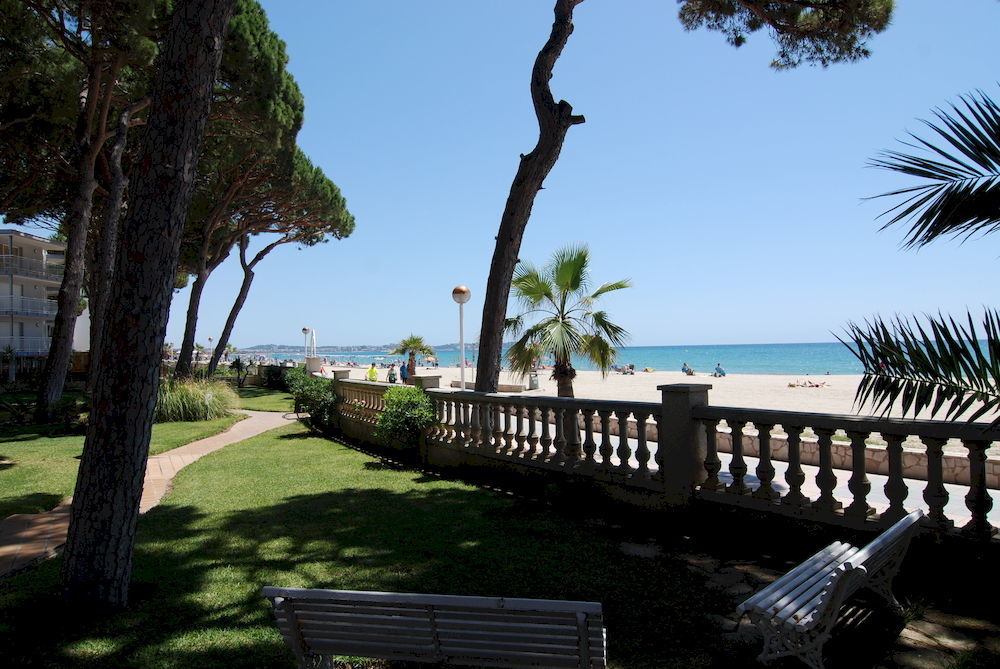 Zeus Versailles Apartment Cambrils Exterior photo